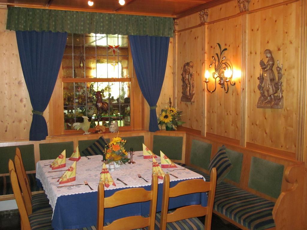 Gasthof Rodachtal Mit Gaestehaus Katharina Schwarzenbach am Wald Kültér fotó