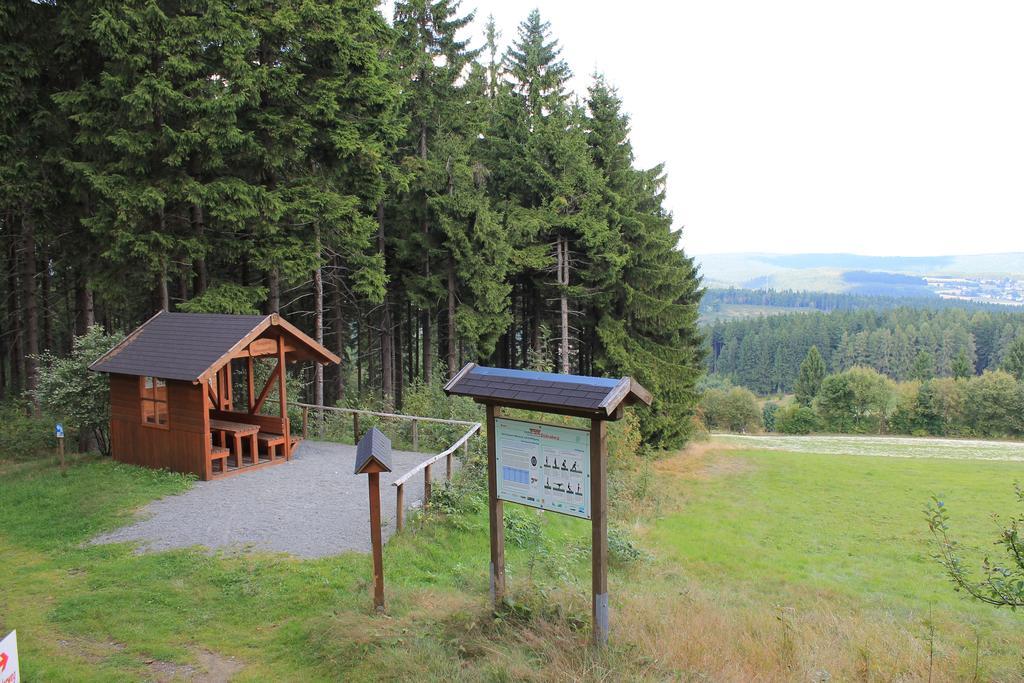 Gasthof Rodachtal Mit Gaestehaus Katharina Schwarzenbach am Wald Kültér fotó
